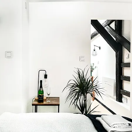 Premium Jacuzzi Apartment, Cracow Old Town Apartman Krakkó